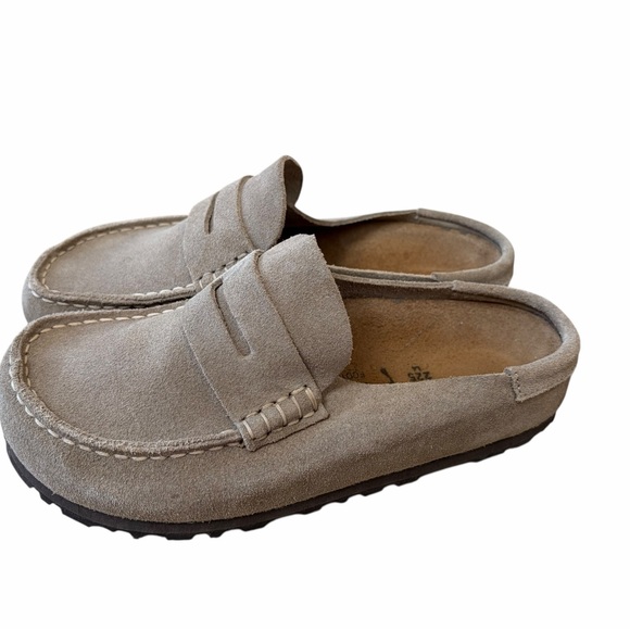 Birkenstock Shoes - Birkenstock Naples clogs size 35
